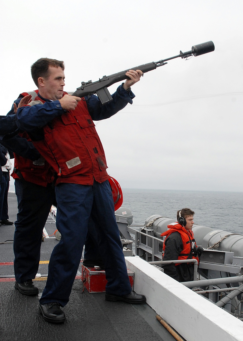 USS Nimitz takes on supplies