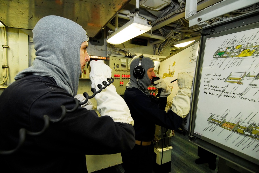 USS Kauffman in the Caribbean