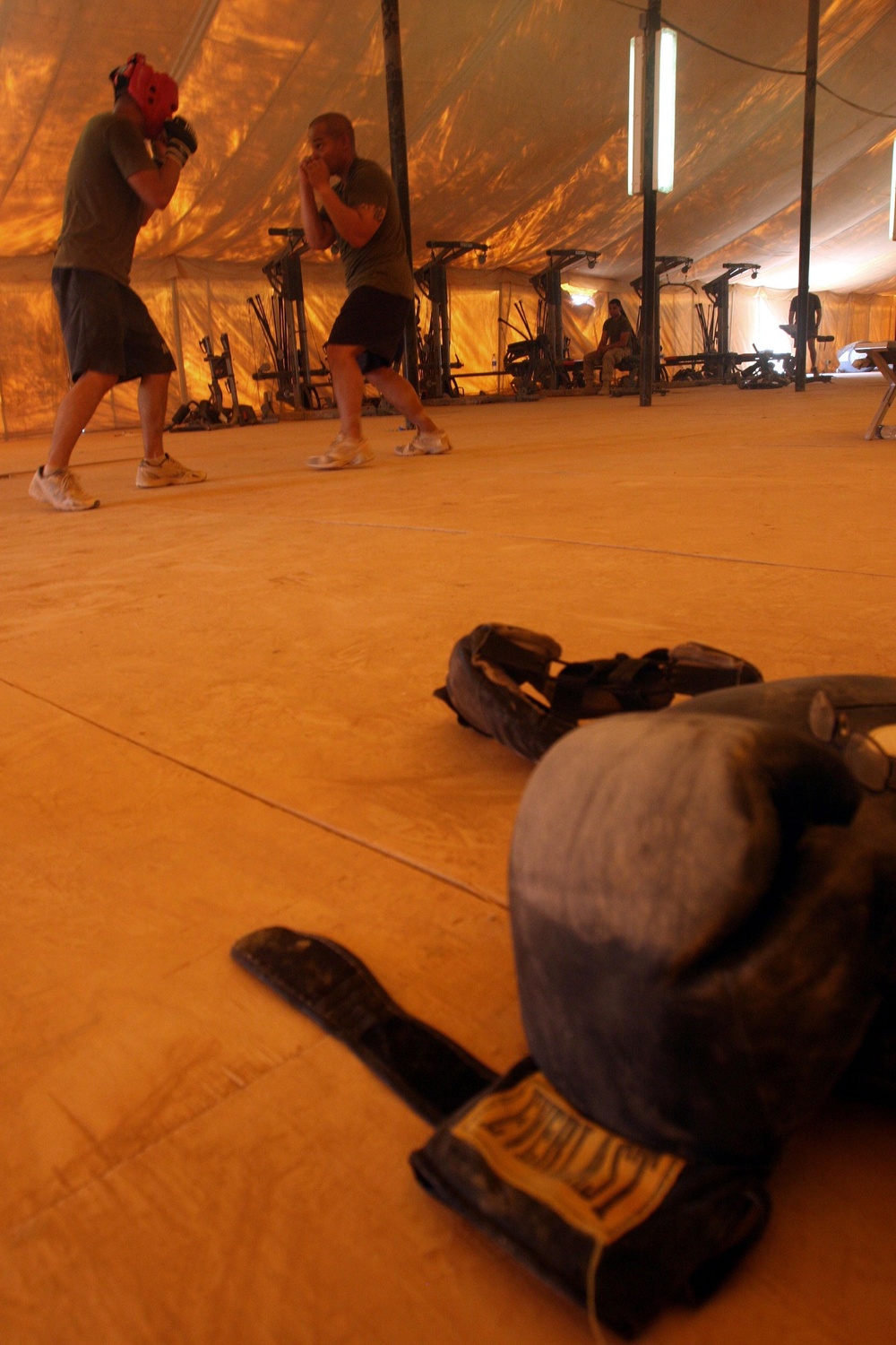 Boxing sailor mixes it up with Marines, colleagues during training