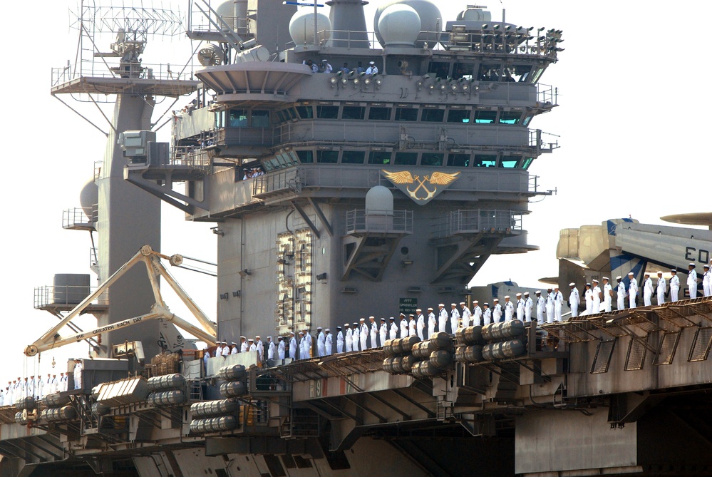 USS Dwight D. Eisenhower Port Visit