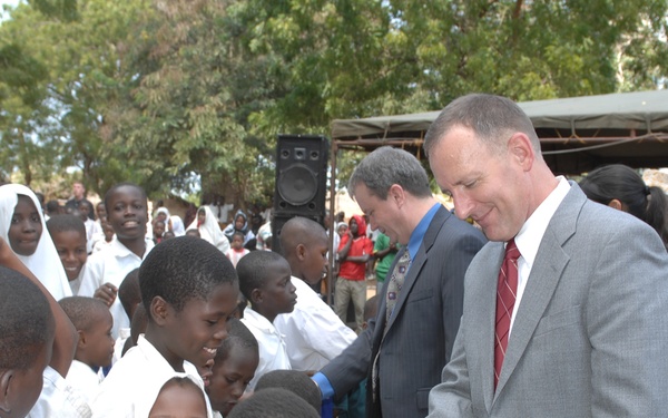 CJTF-HOA  and U.S. Agency for International Development Dedicate Tongoni Primary School