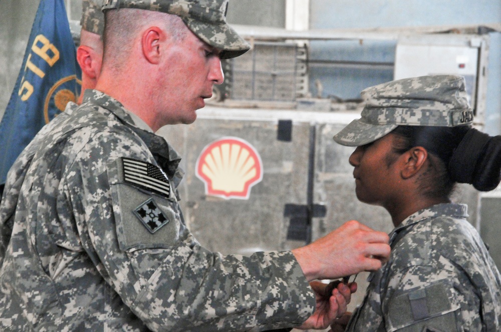 Headquarters and Headquarters Company, Special Troops Battalion, 2nd Brigade Combat Team, 4th Infantry Division Conducts Change of Command