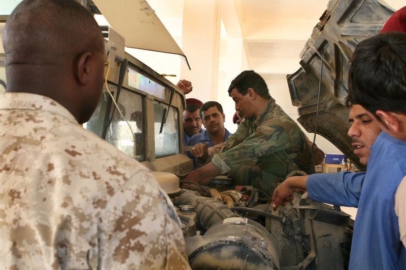 Marine helps transition team train Iraqi army in vehicle maintenance