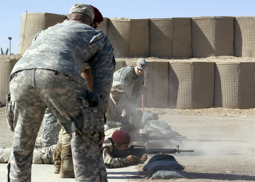 DVIDS - Images - Paxton Rangers teach marksmanship to Iraqi army [Image ...