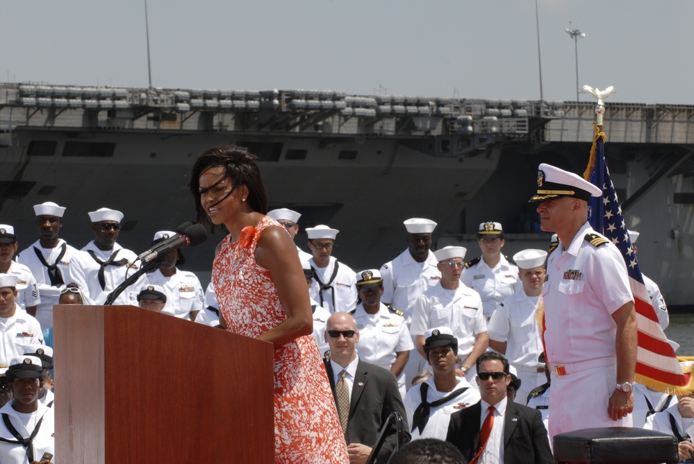 First Lady visits Dwight D. Eisenhower Carrier Strike Group