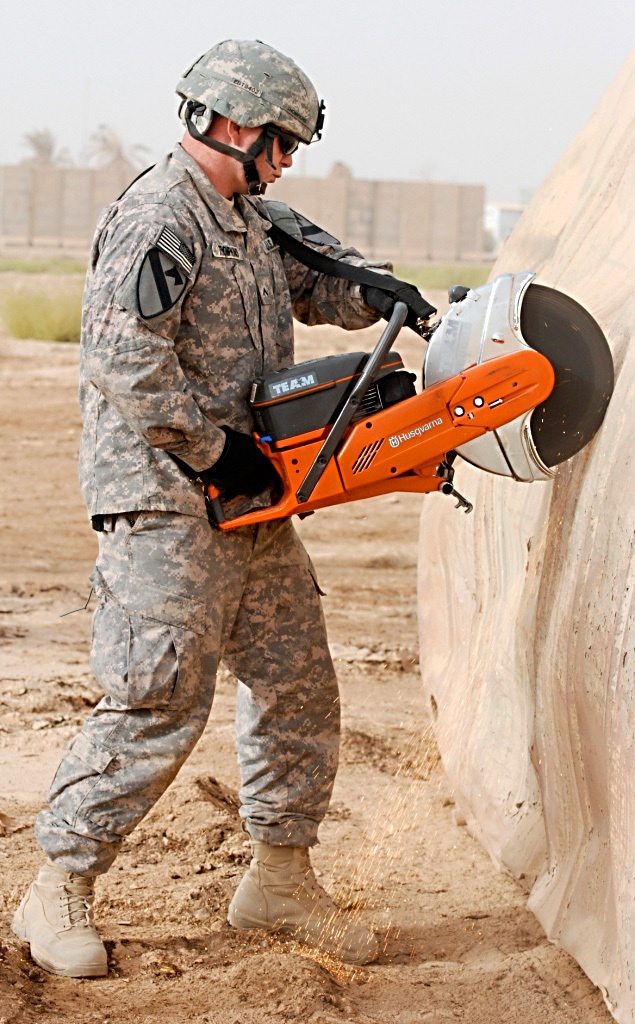 Aircraft recovery team trains on chop saw