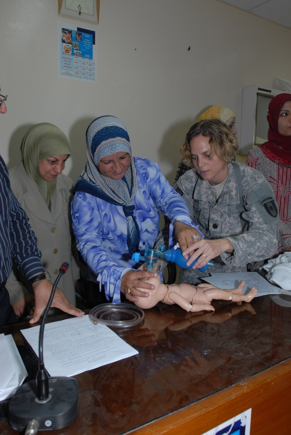 A contrast of American, Iraqi nursing