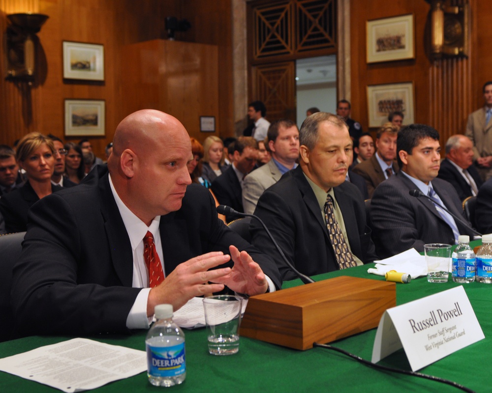 Former Guardsmen tell senators they were exposed to deadly chemical in Iraq