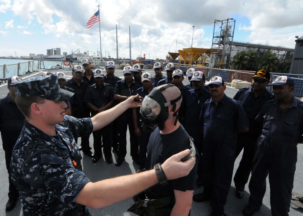 USS Arleigh Burke in Mauritius