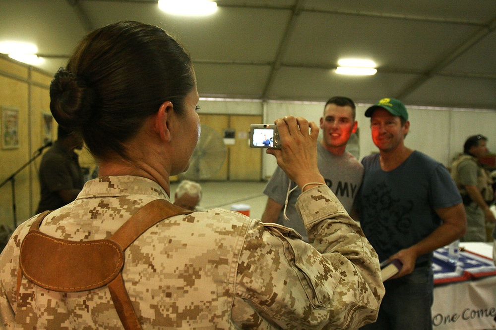 United Service Organizations brings celebrities to Kandahar