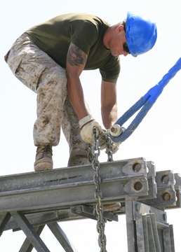 8th Engineer Support Battalion Bridges the Gap