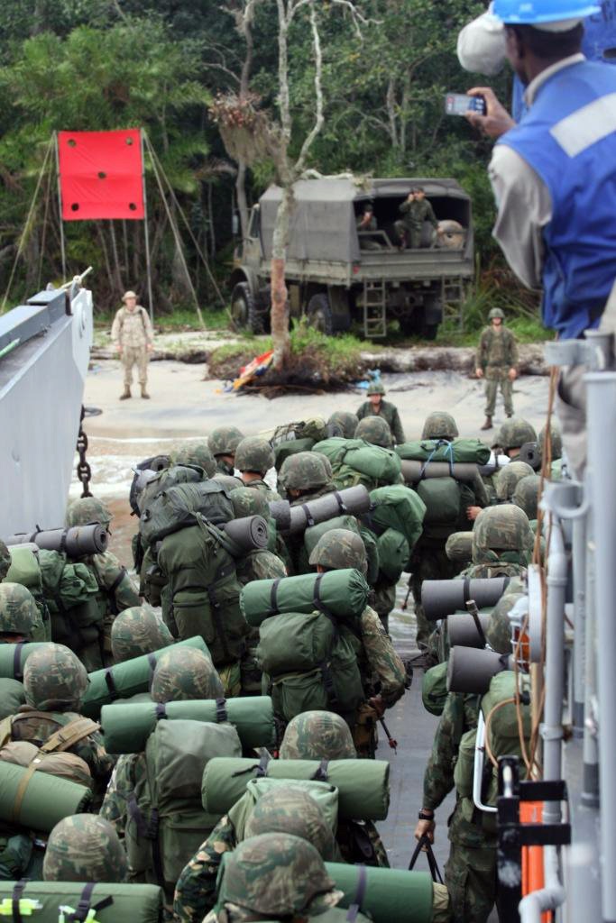 Southern Exchange 2009 Works to Develop Relationships, Enhance Infantry Skills of Partner Nations