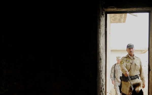 Iraqi Dog Handlers