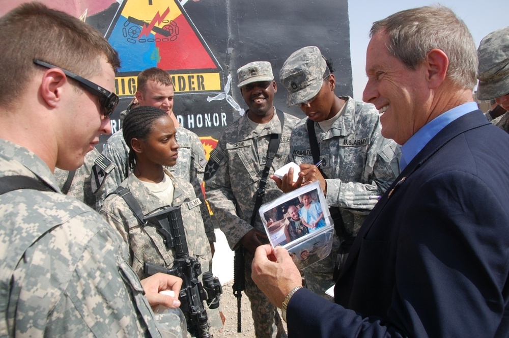 U.S. Congressmen Visit Iraq