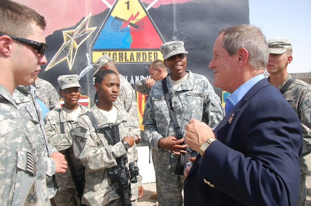 U.S. Congressmen Visit Iraq