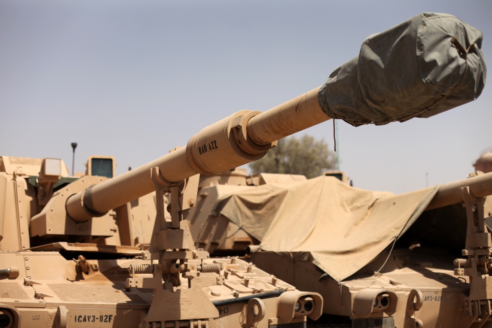 Self-propelled artillery in Iraq