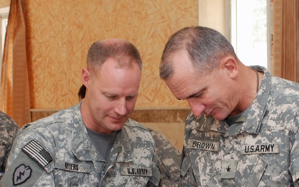 Soldiers Deliver Nainoa Dolls to Orphanage