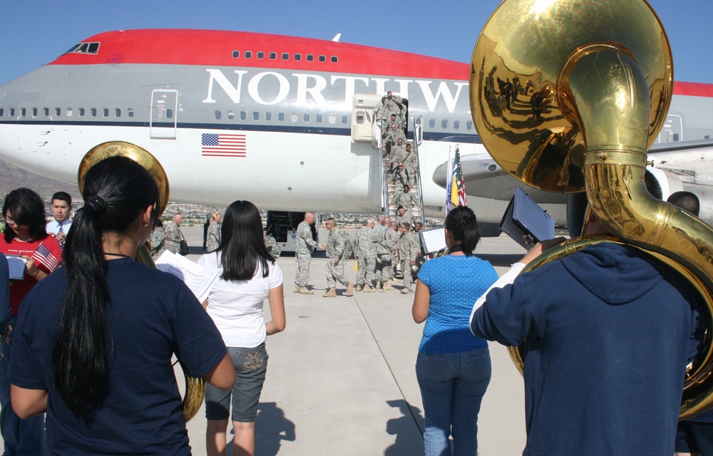 Fabens High School Band Welcomes Home Texas Guard