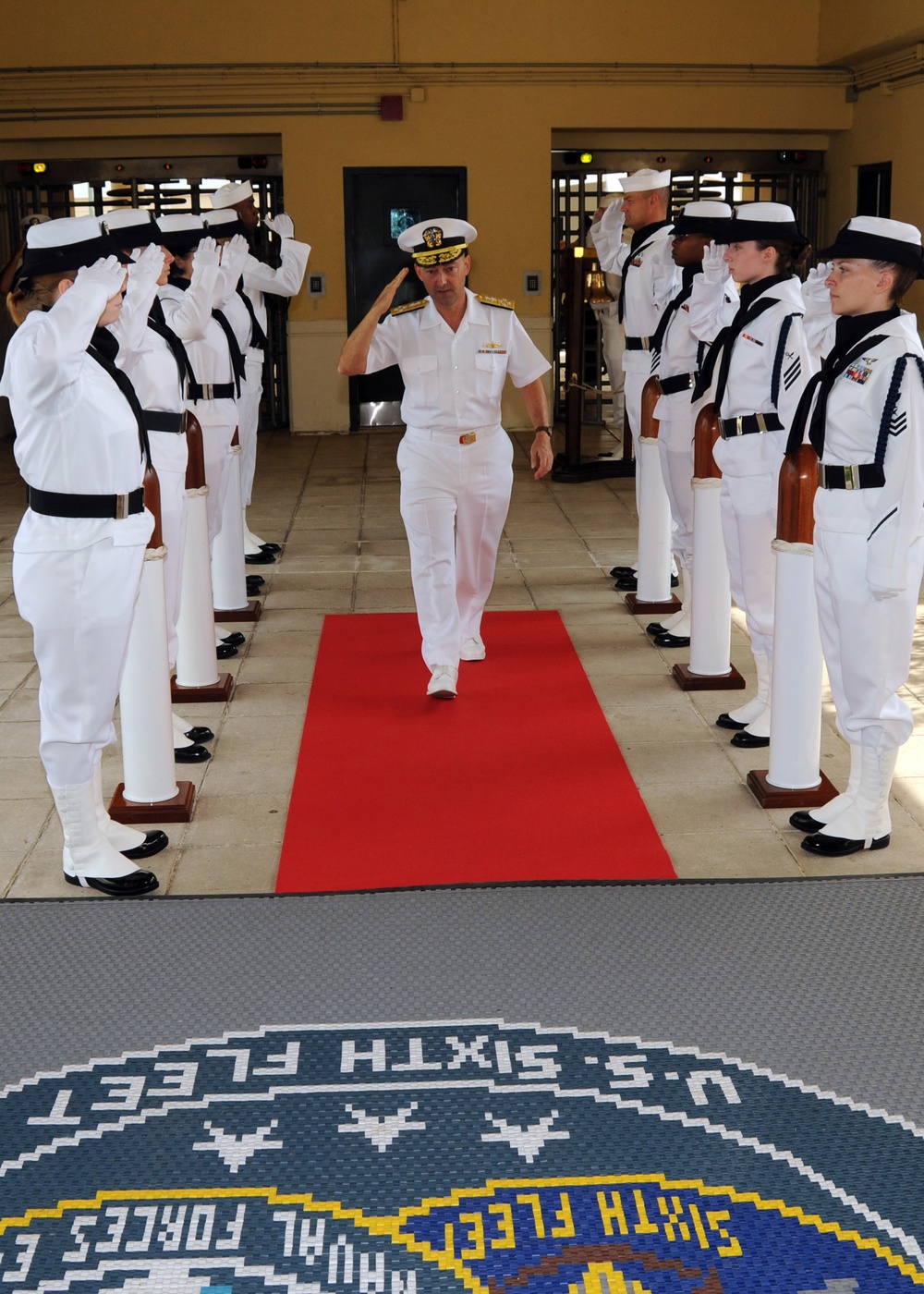 Adm. Stavridis visits Naples