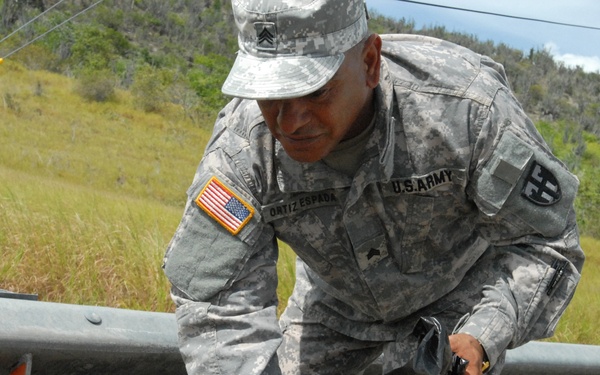 Service members keep Gitmo clean