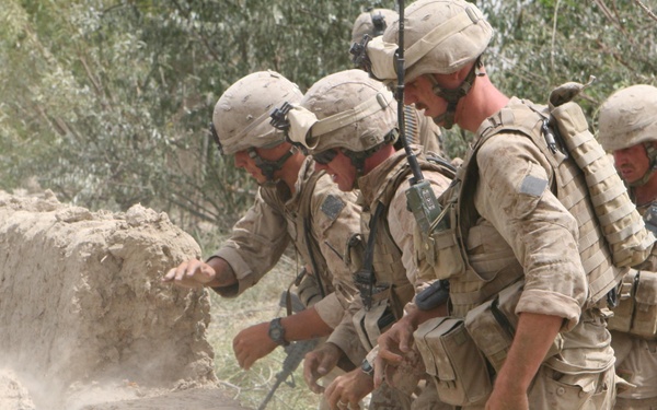 2/8 Marines fight, push insurgents back