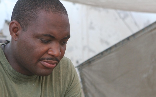 Mail boosts morale for Marines on front lines