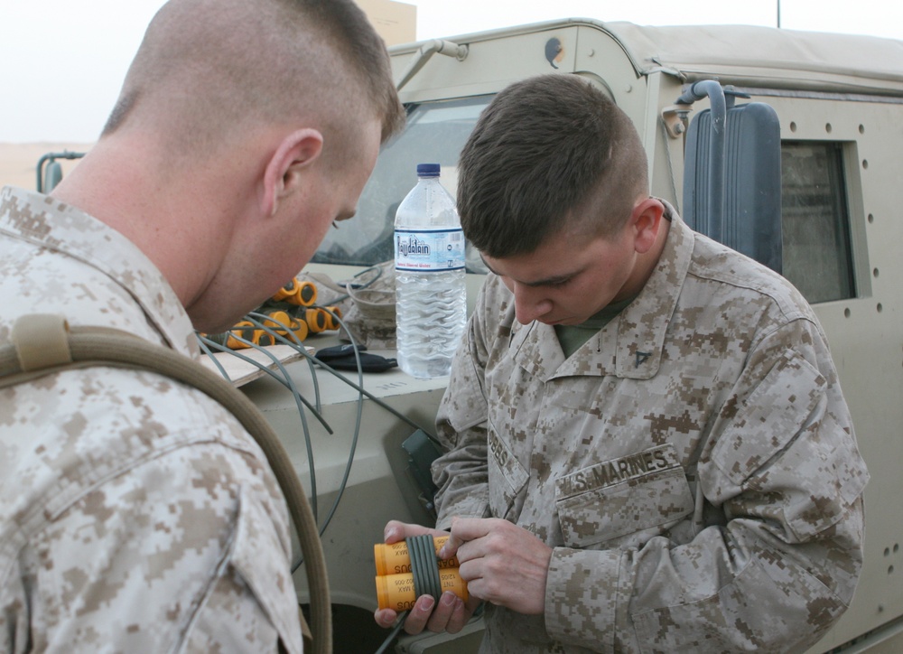 Combat engineers train in Kuwait