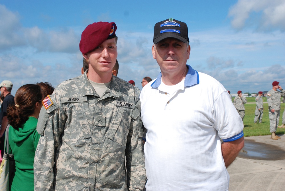 Paratroopers arrive in Indianapolis for the 63rd Annual 82nd Airborne Division Association Convention