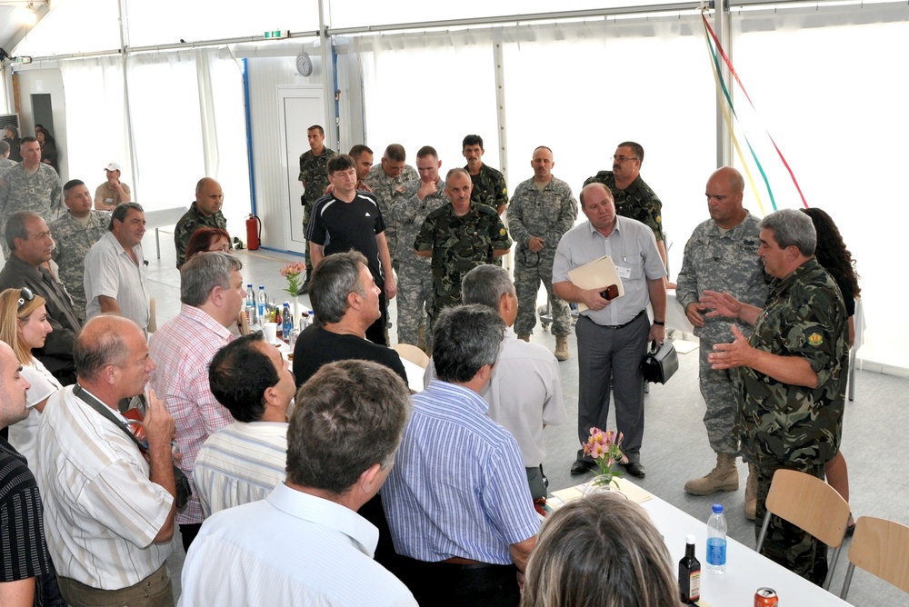 Officials of Local Governments Tour Novo Selo Training Area