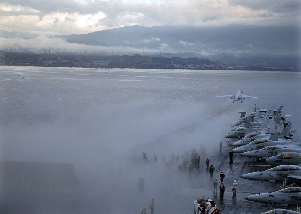 USS George Washington during the Indonesian International Fleet Review