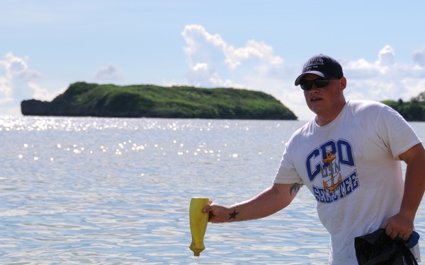 Cleaning up Dadi Beach