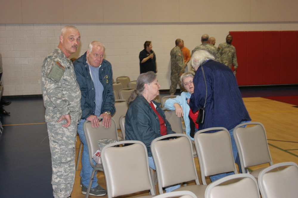 Soldiers at 1/121st Infantry Regiment Family Day