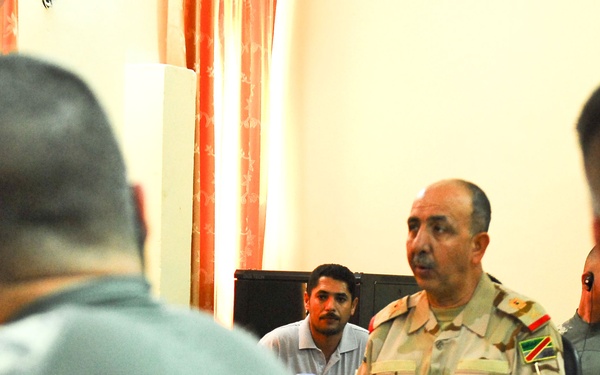 Transitioning commanders, Iraqi leaders meet at Basra security council