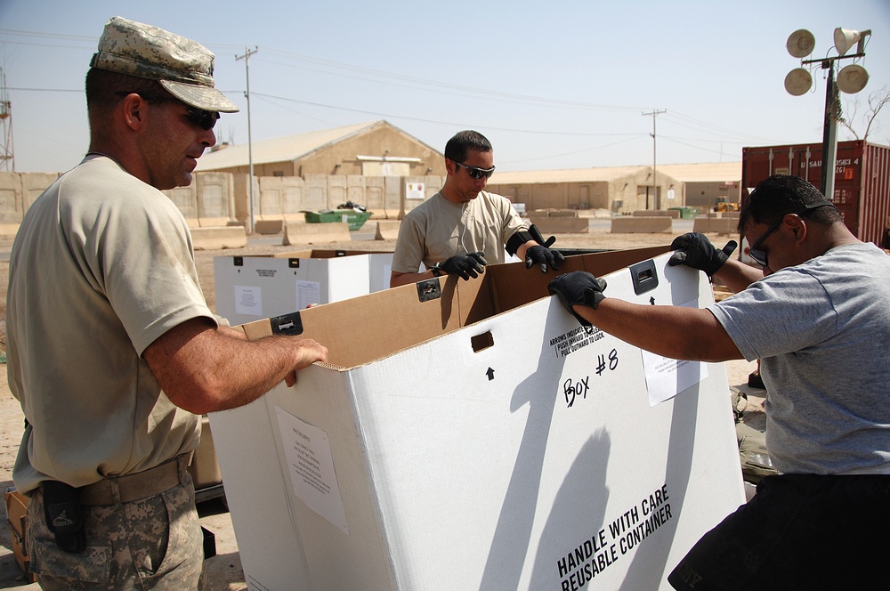 Soldiers pack up to head home
