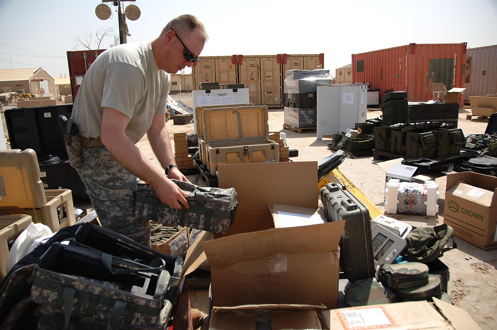 Soldiers pack up to head home