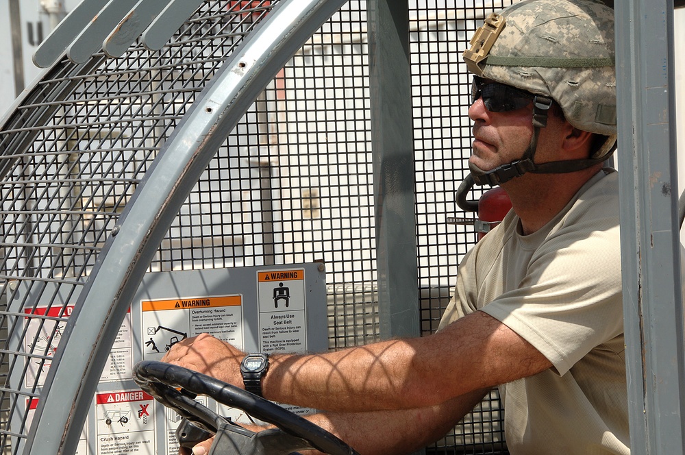 Soldiers pack up to head home