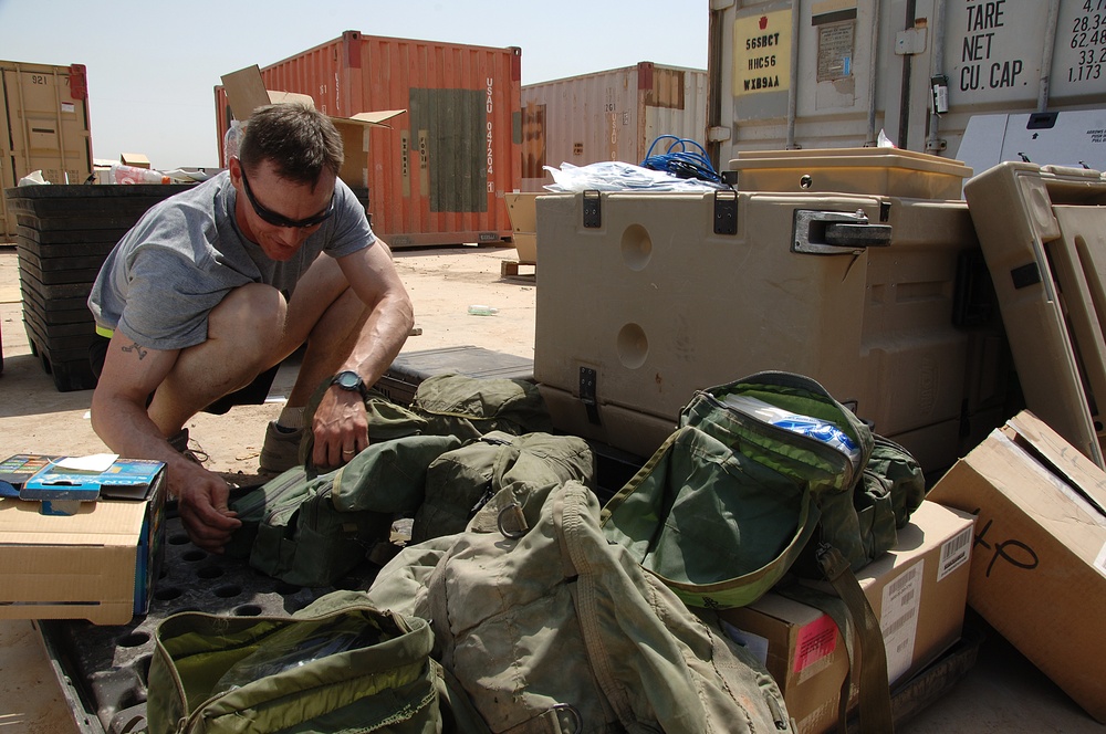Soldiers pack up to head home