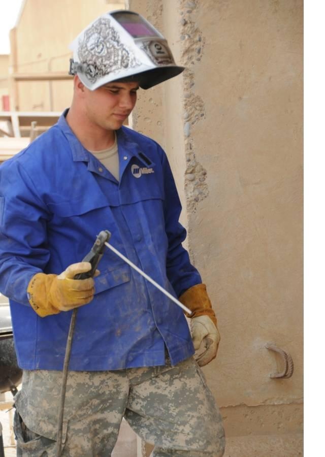 Support Company Keeping U.S. Army and Iraqi Army Engineers Rolling
