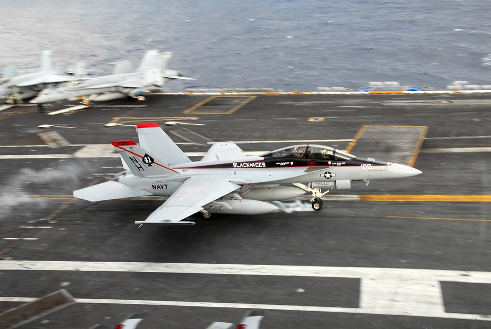 Landing on USS NImitz