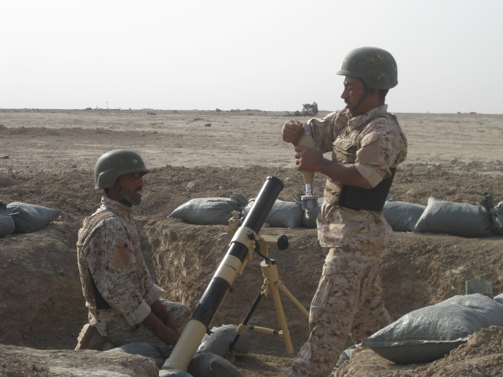 Iraqi mortar training