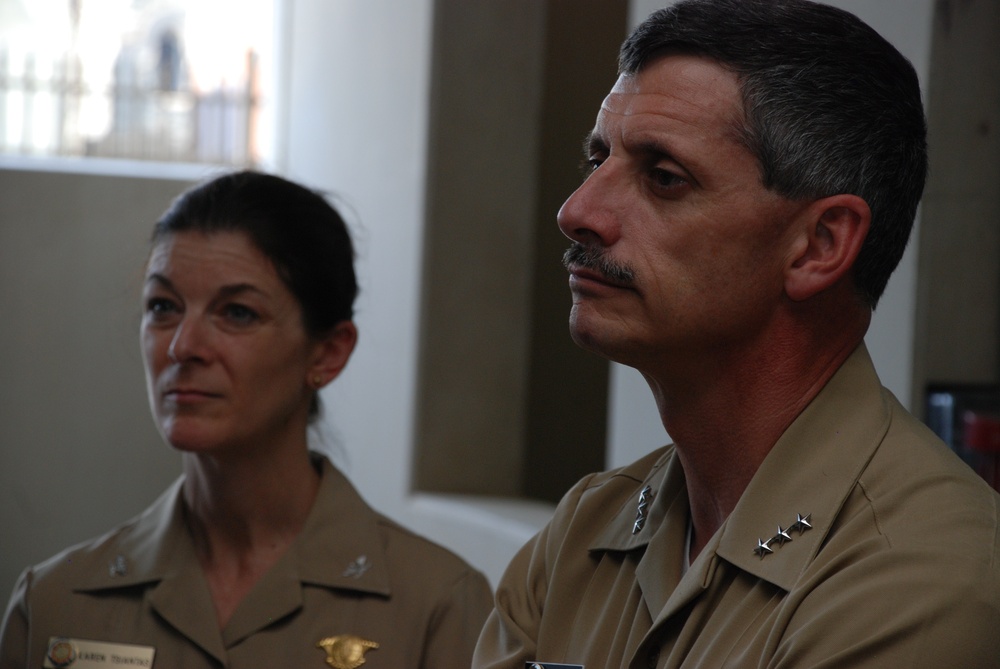 DVIDS Images CNIC Visits Huntington Hall [Image 5 of 6]