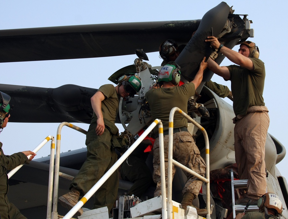 Conducting aircraft maintenance