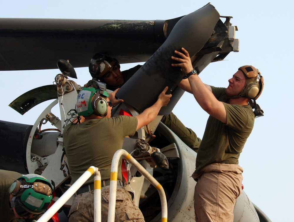 Conducting aircraft maintenance