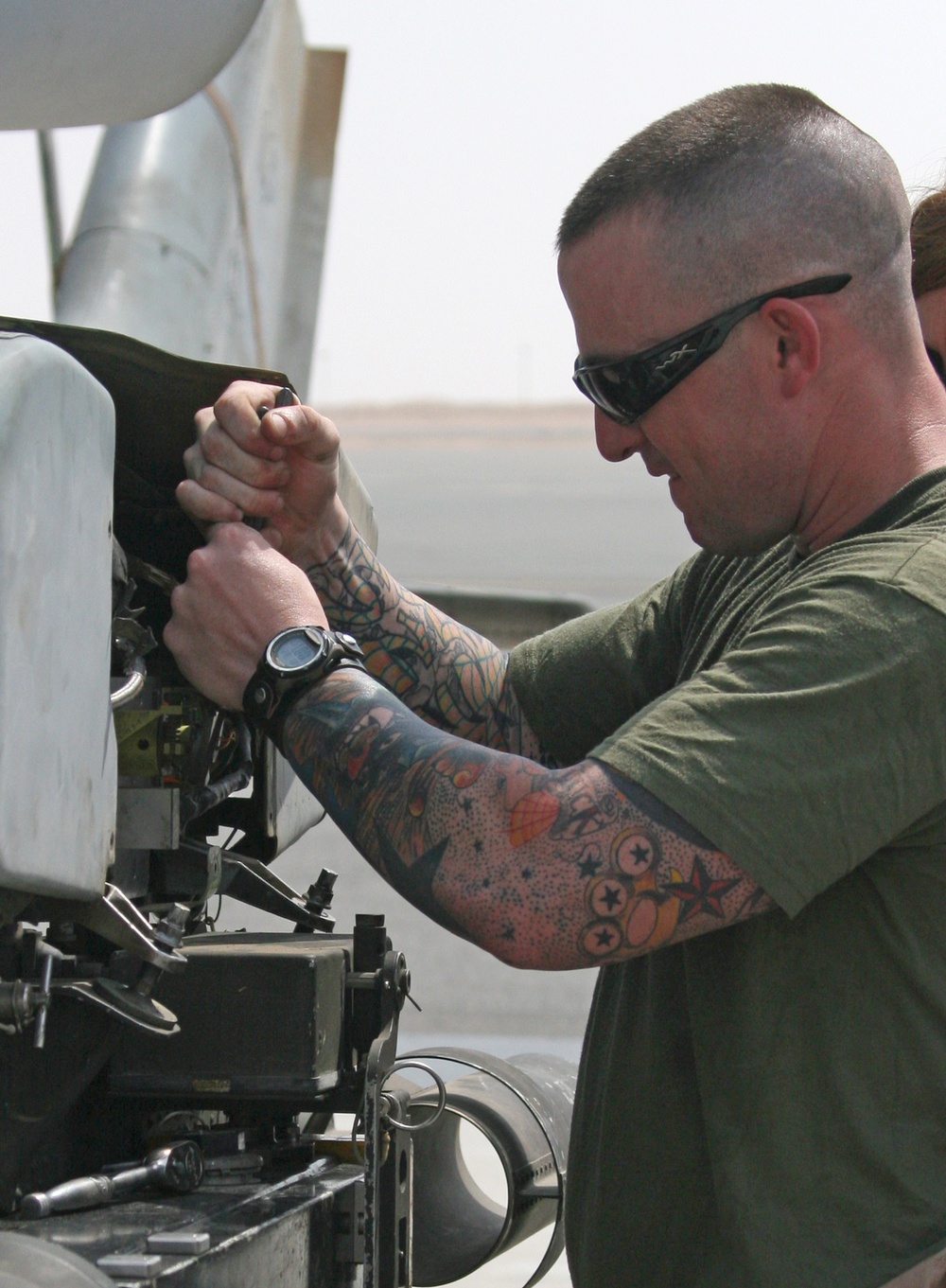 Conducting aircraft maintenance