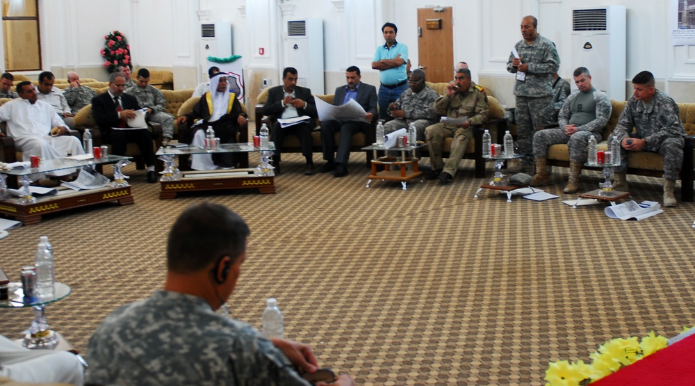 Community leaders discuss key issues at Basra forum