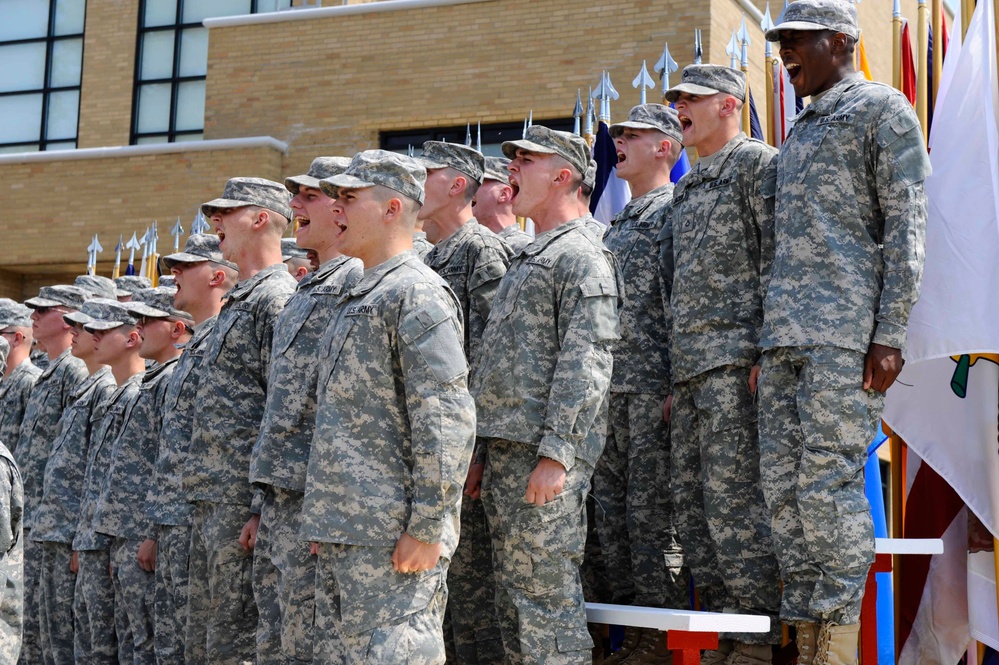 Pilot program offers Soldiers second chance at high school diploma