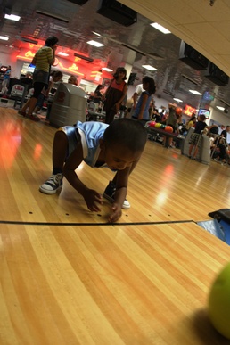 VMU-1 Hosts Family Bash at Bowling Alley