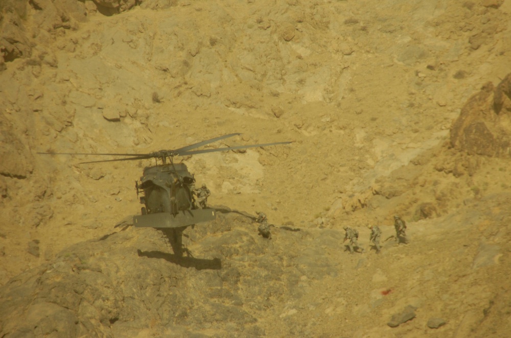 Infantry Soldiers Conduct Air Assault in Kandahar Province,