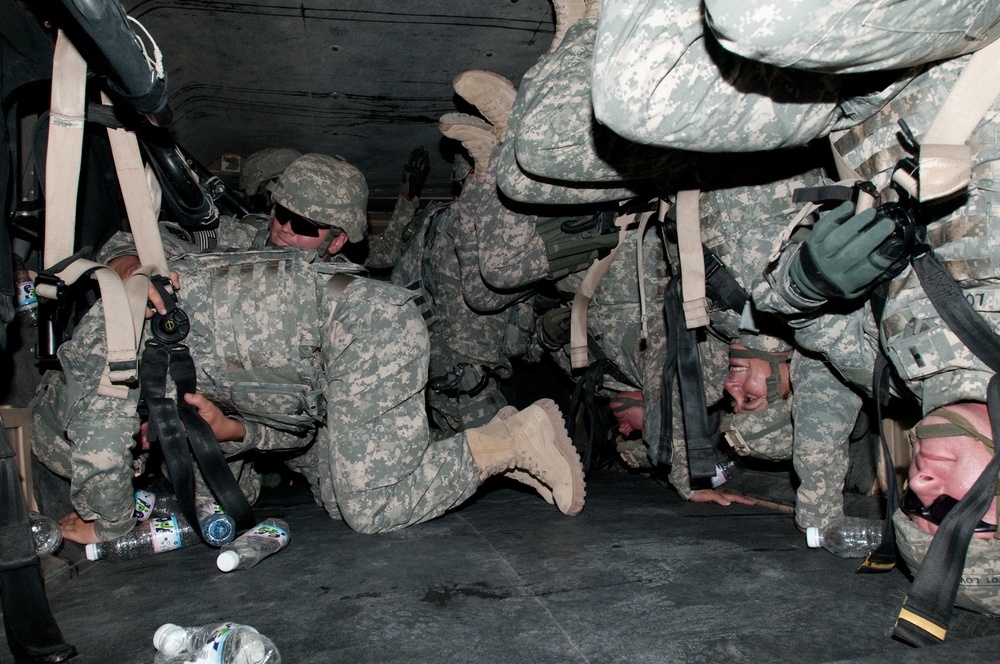 Paratroopers get rollover training in Kuwait