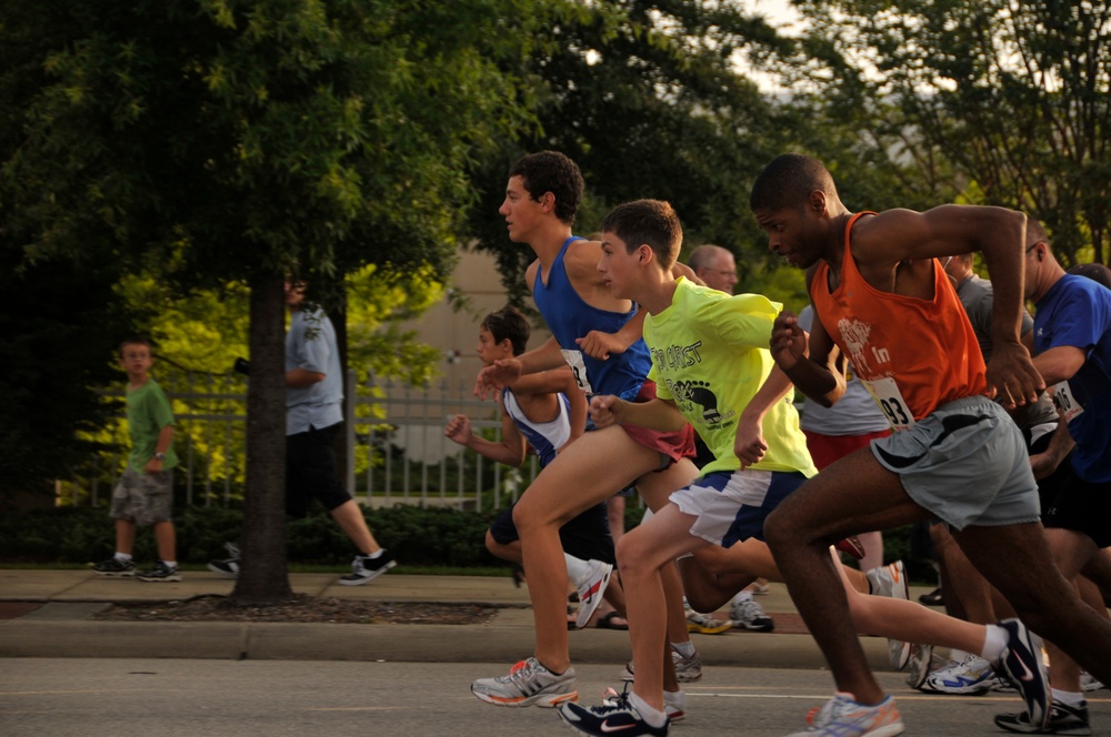 Fayetteville Runs for the Red